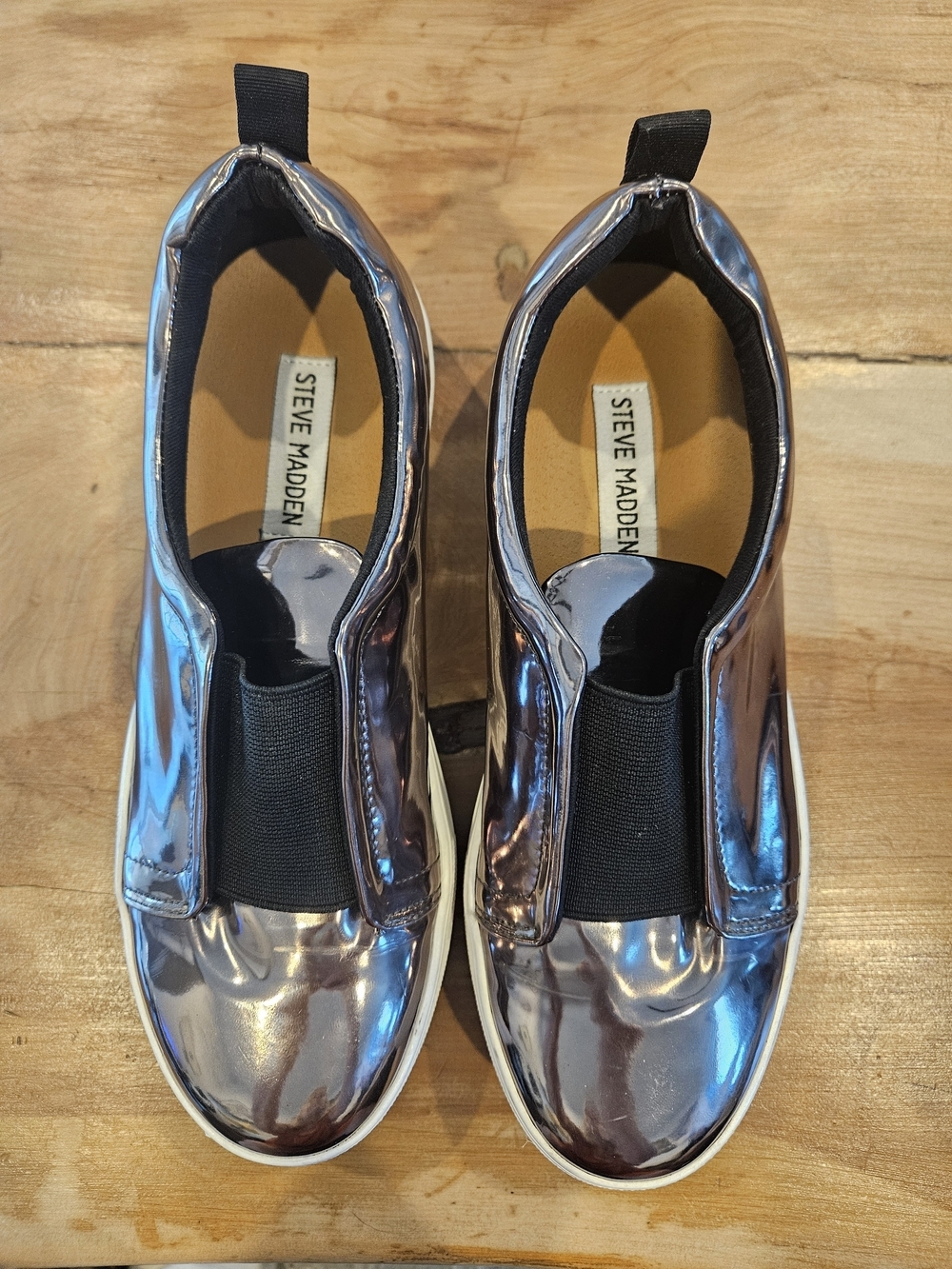 Steve Madden Laceless Metallic slip-on platform sneakers sz 7.5M